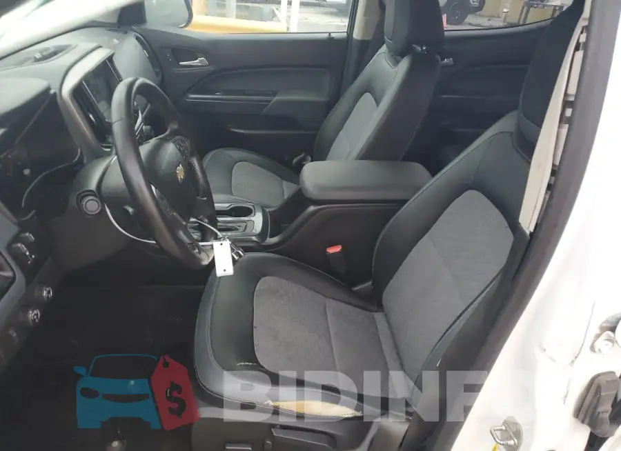 1GCPTDE10G1142299 Photo# 7