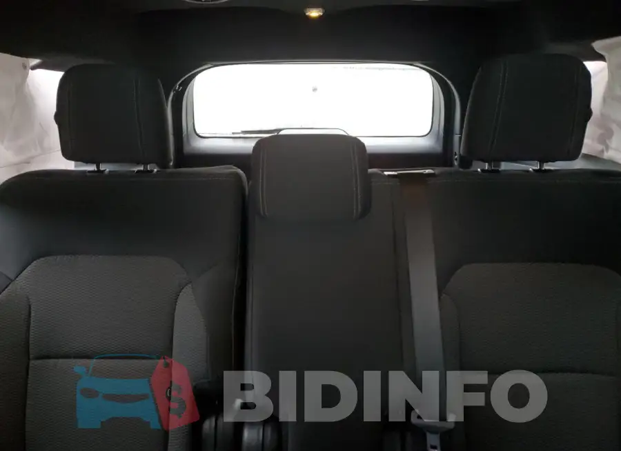 1FM5K8D85JGA61895 Photo# 10