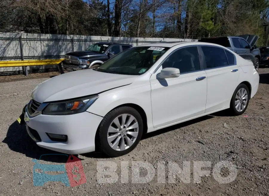 1HGCR2F86FA179841 Photo# 1