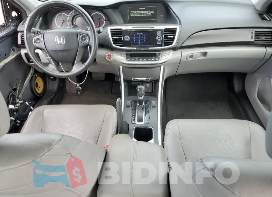 1HGCR2F8XFA150813 Photo# 8