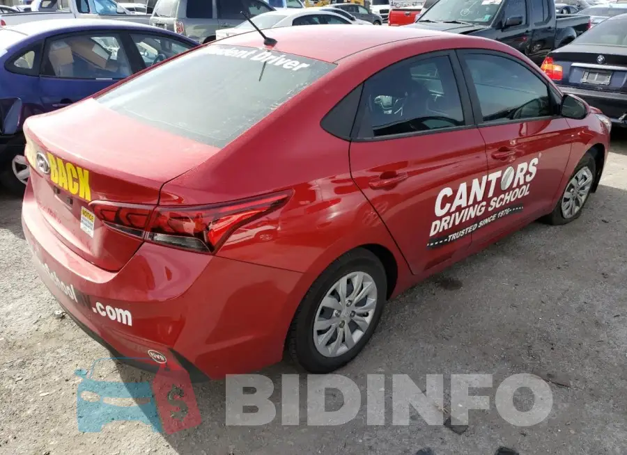 3KPC24A68NE166816 Photo# 3