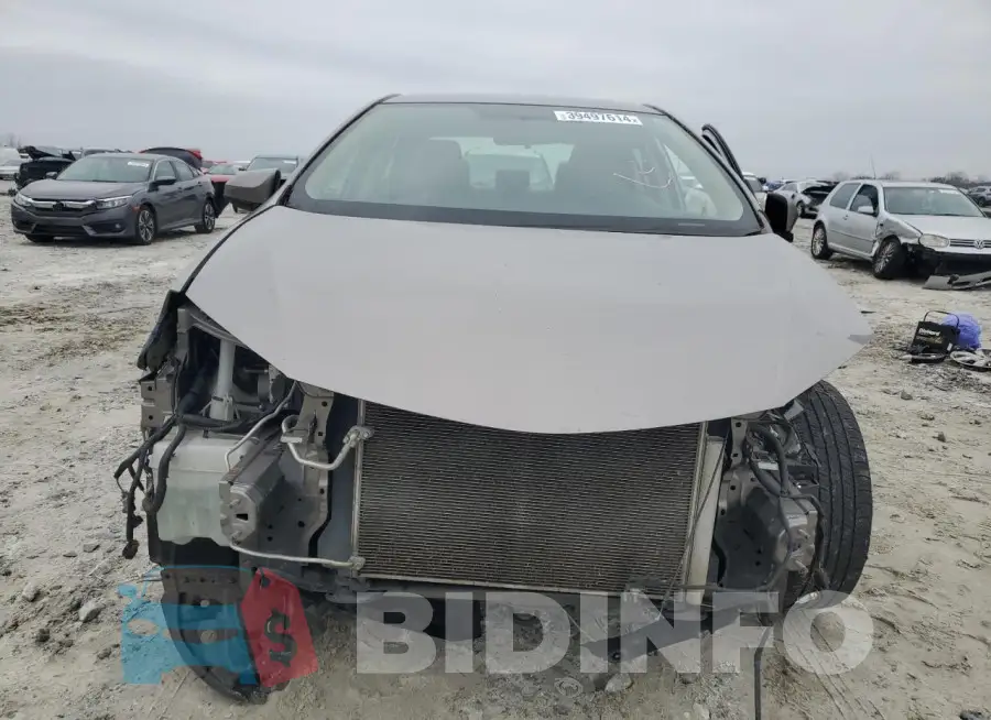 2T1BURHE6FC315076 Photo# 5