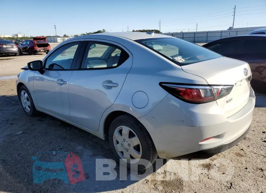 3MYDLBYV8KY500082 Photo# 2