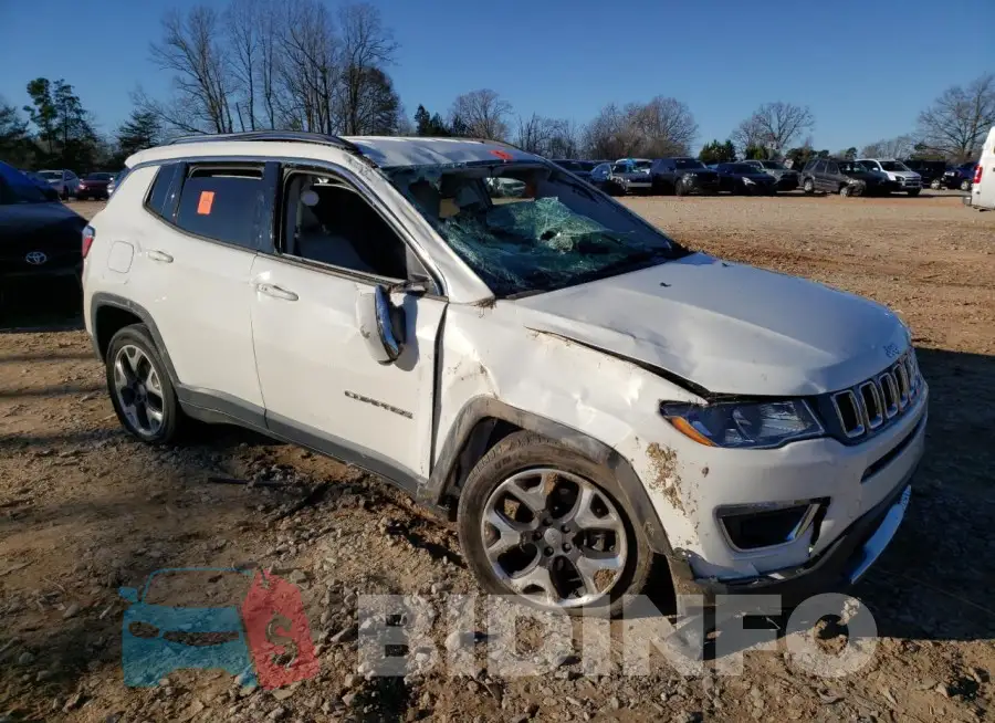 3C4NJCCB2LT128930 Photo# 4
