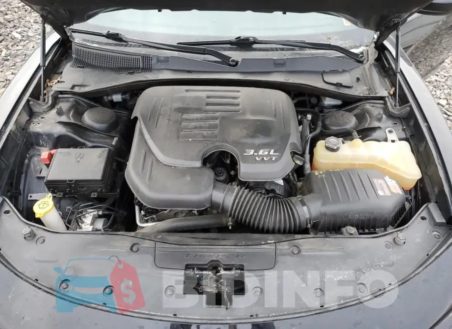 2C3CDXJG5JH235727 Photo# 11