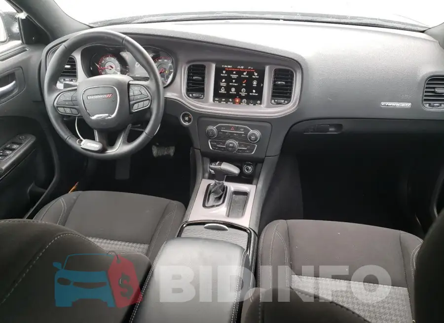 2C3CDXJG9PH552970 Photo# 8