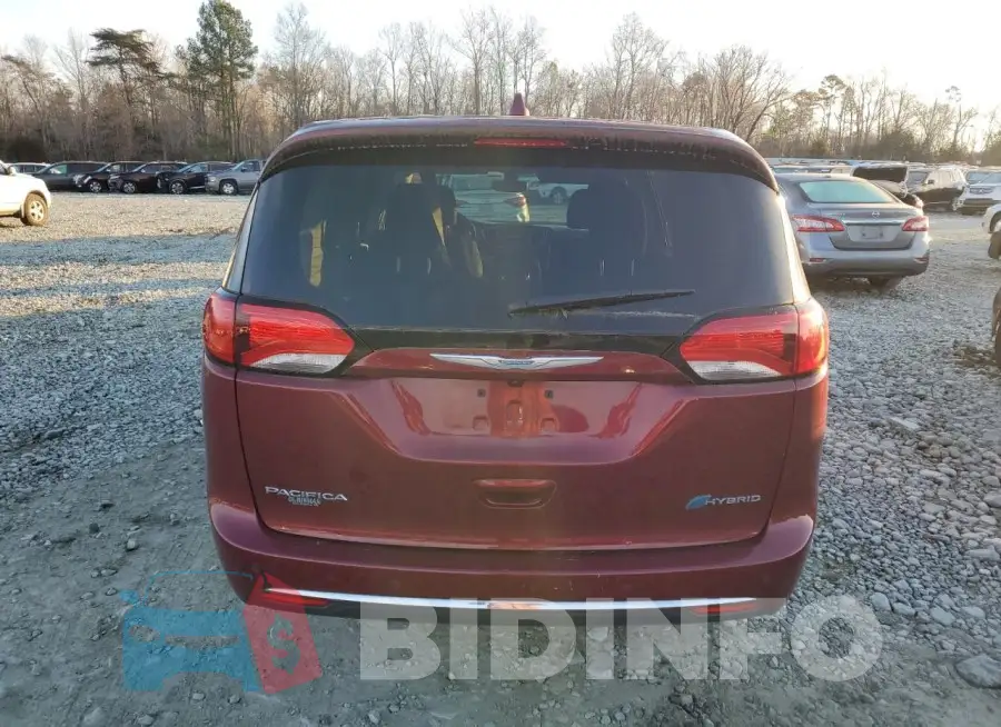 2C4RC1H72LR243745 Photo# 6