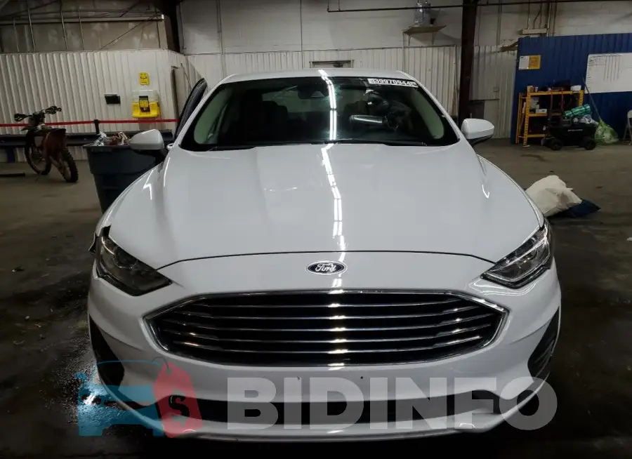 3FA6P0HD2LR102827 Photo# 5