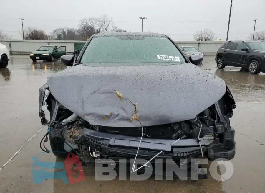 1HGCR2F32FA256547 Photo# 5
