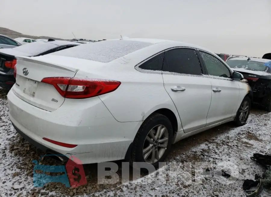 5NPE24AA4FH173854 Photo# 3
