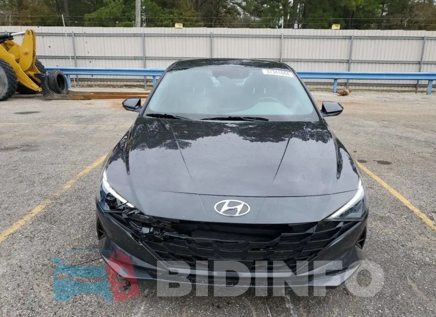 5NPLS4AG1PH109817 Photo# 5
