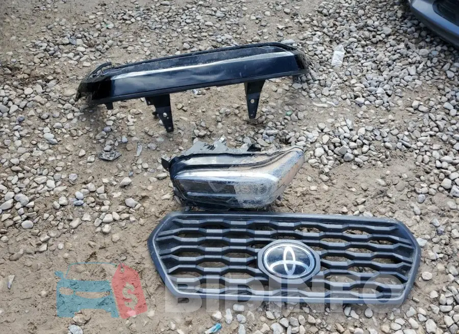3TMCZ5AN9LM327430 Photo# 12