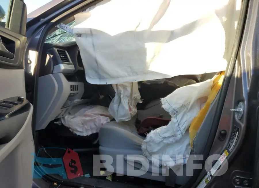 5TDBKRFH3GS326564 Photo# 7