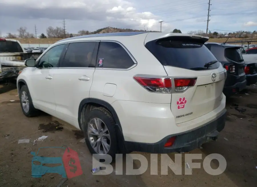 5TDJKRFH8FS132803 Photo# 2