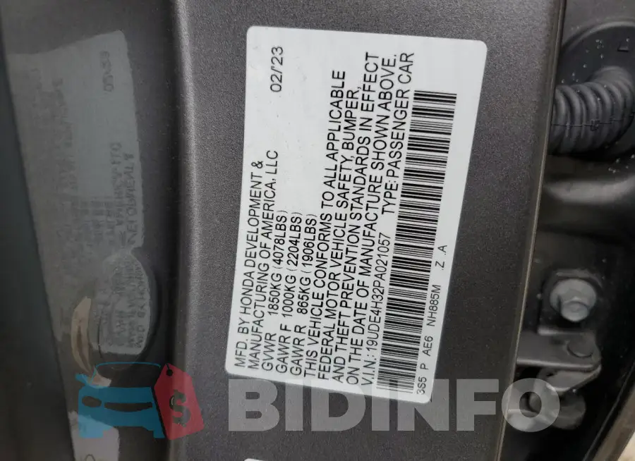 19UDE4H32PA021057 Photo# 13