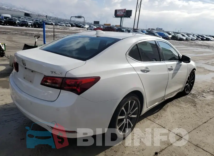 19UUB2F72FA017964 Photo# 3