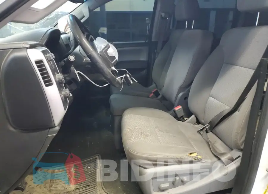 1GT12SE88GF129328 Photo# 7