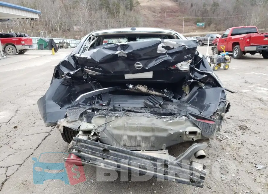 1N4BL4CV9LC150521 Photo# 6
