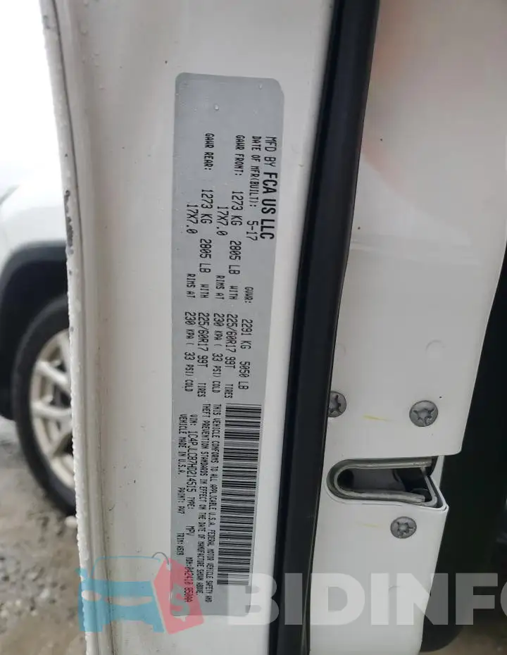 1C4PJLCB7HD214515 Photo# 13