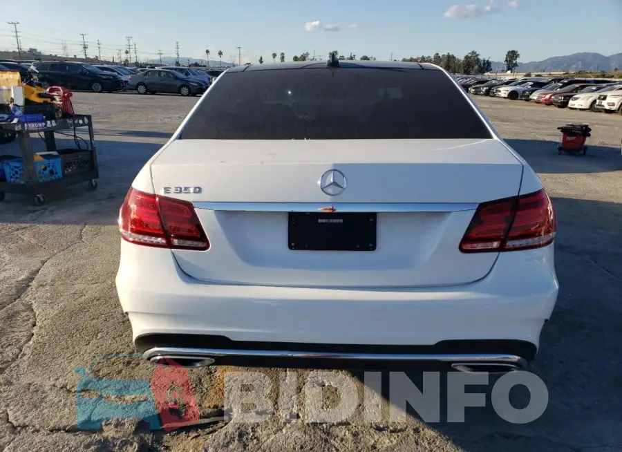 WDDHF5KB4GB217228 Photo# 6