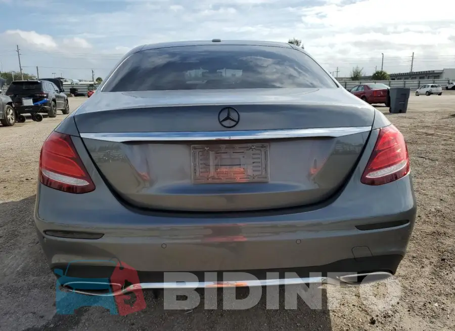 WDDZF4KB3HA171347 Photo# 6