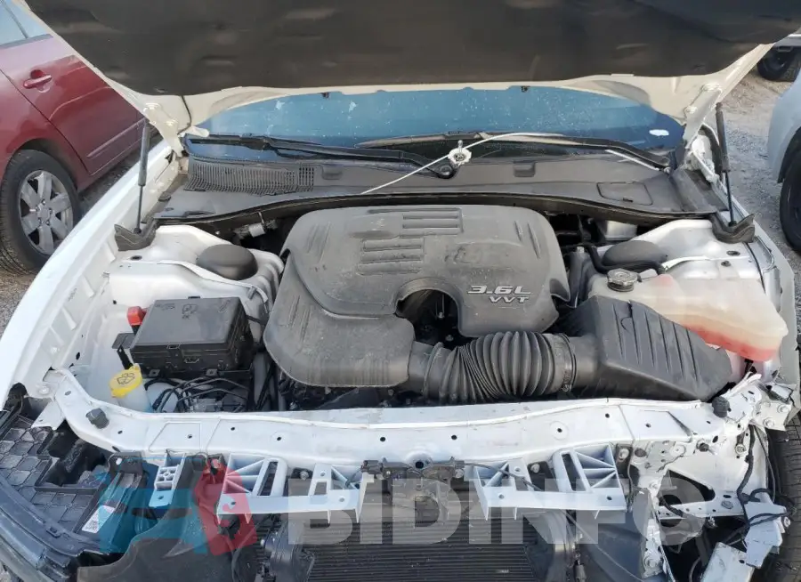2C3CDXHG7MH565945 Photo# 11