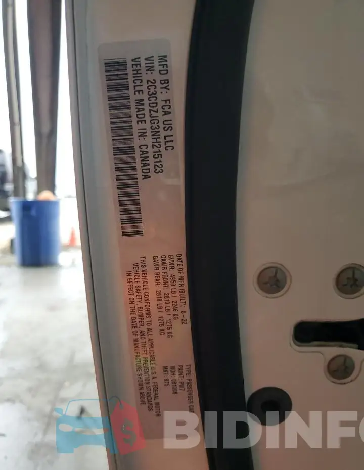 2C3CDZJG3NH215123 Photo# 13
