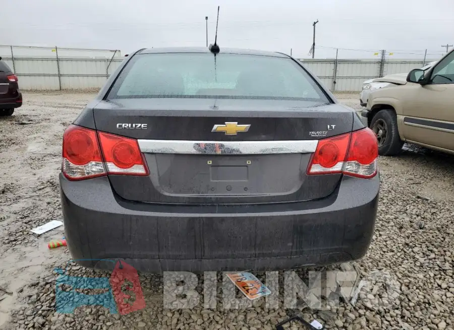 1G1PE5SB7F7281797 Photo# 6