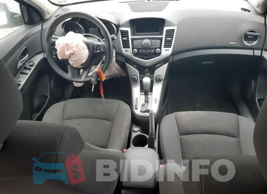 1G1PE5SB9G7167866 Photo# 8