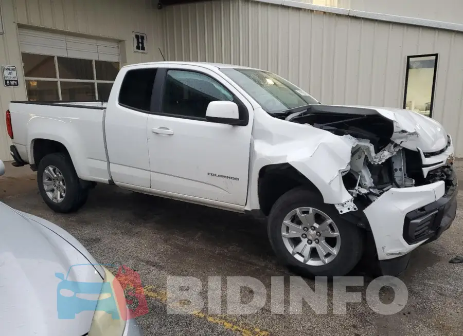 1GCHSCEA4M1252818 Photo# 4