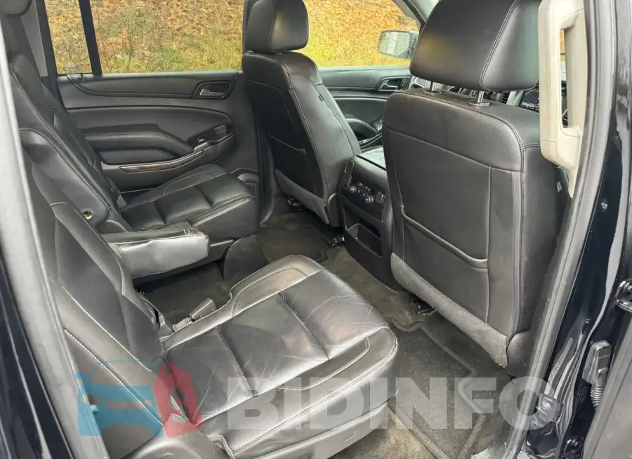 1GNSKHKC5GR180145 Photo# 6