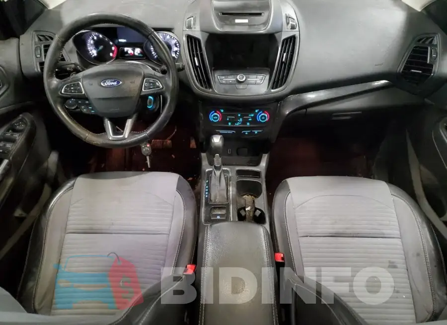 1FMCU0GD8HUD57100 Photo# 8