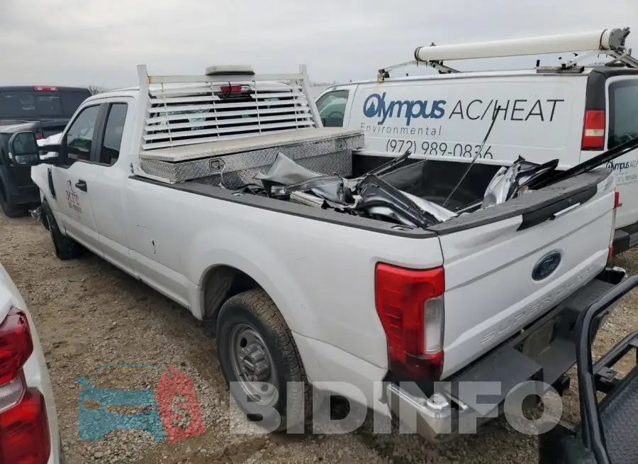 1FT7X2A65HEC68033 Photo# 2