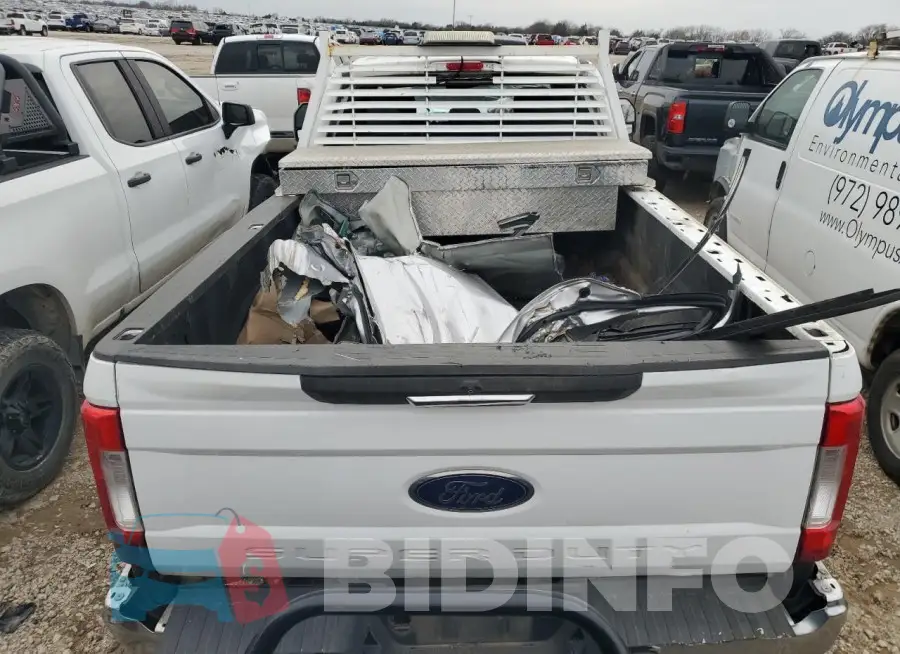 1FT7X2A65HEC68033 Photo# 6