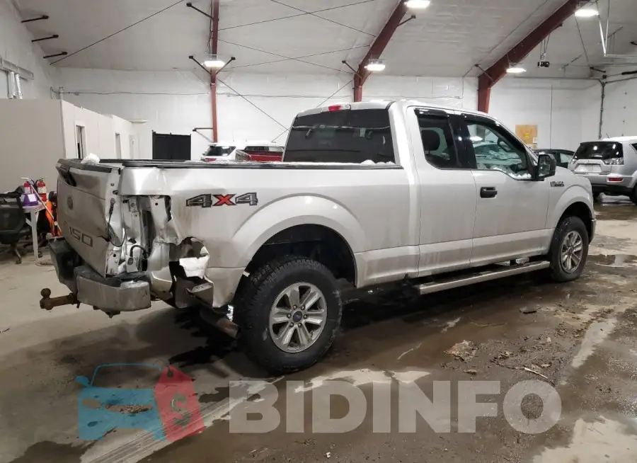 1FTFX1E53JFB00382 Photo# 3