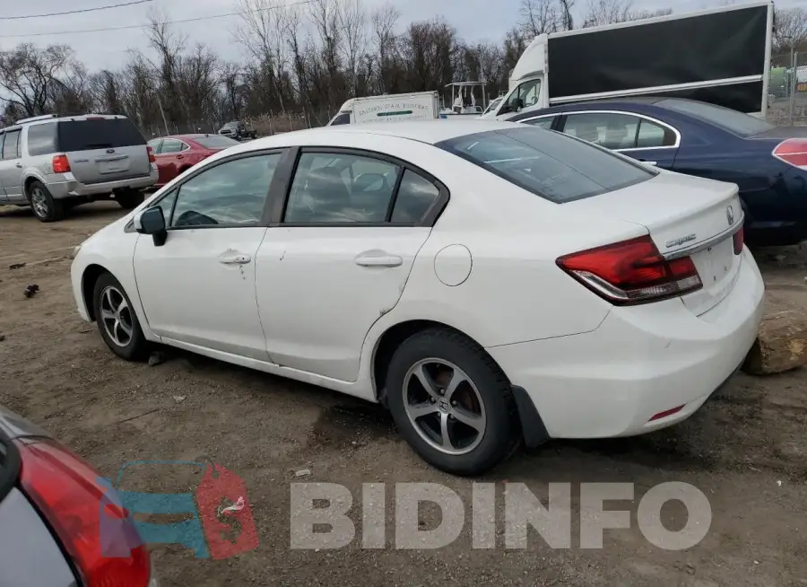 19XFB2F71FE230554 Photo# 2