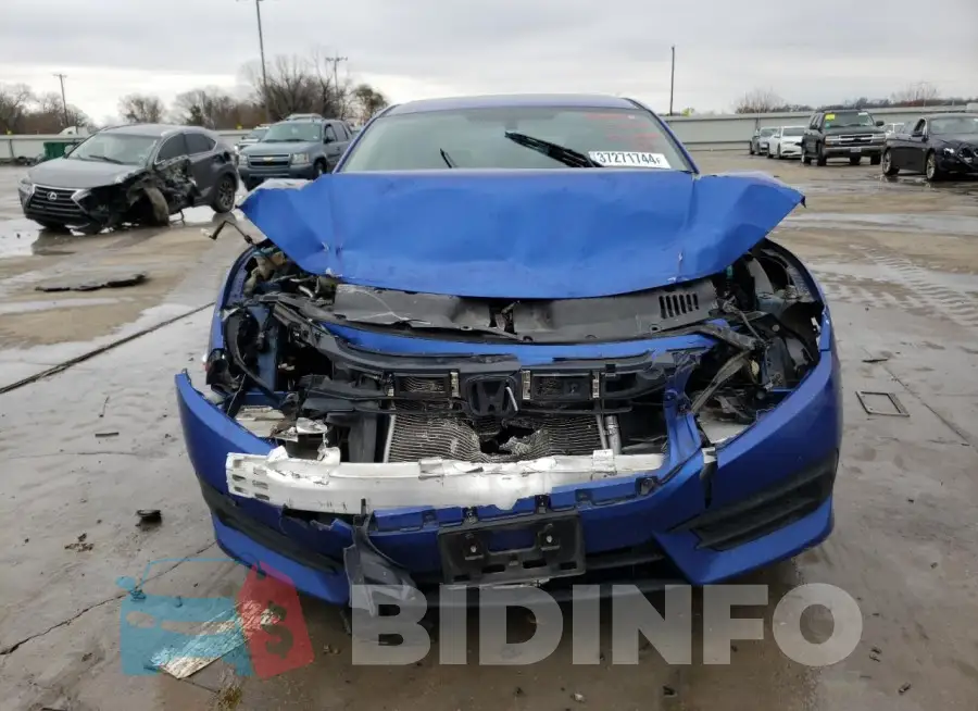 19XFC2F5XHE040198 Photo# 5