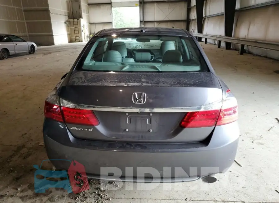 1HGCR2F86FA150887 Photo# 6