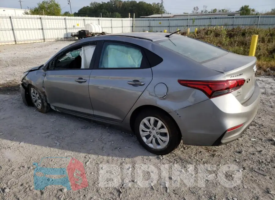 3KPC24A64NE166621 Photo# 2