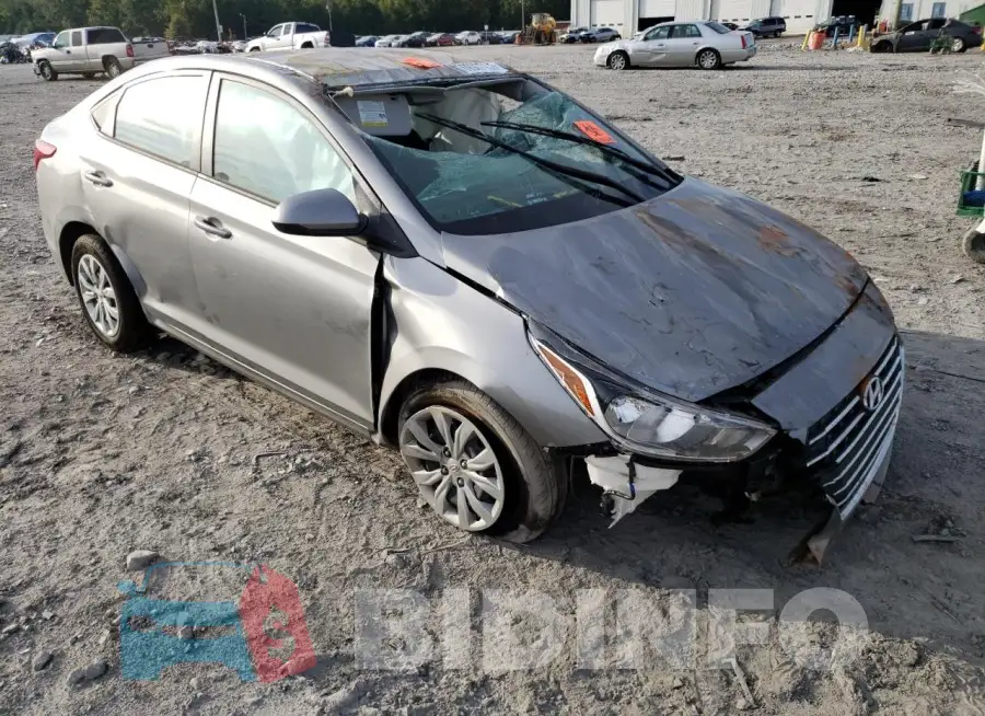 3KPC24A64NE166621 Photo# 4