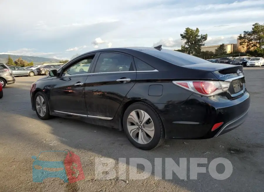 KMHEC4A48FA125770 Photo# 2