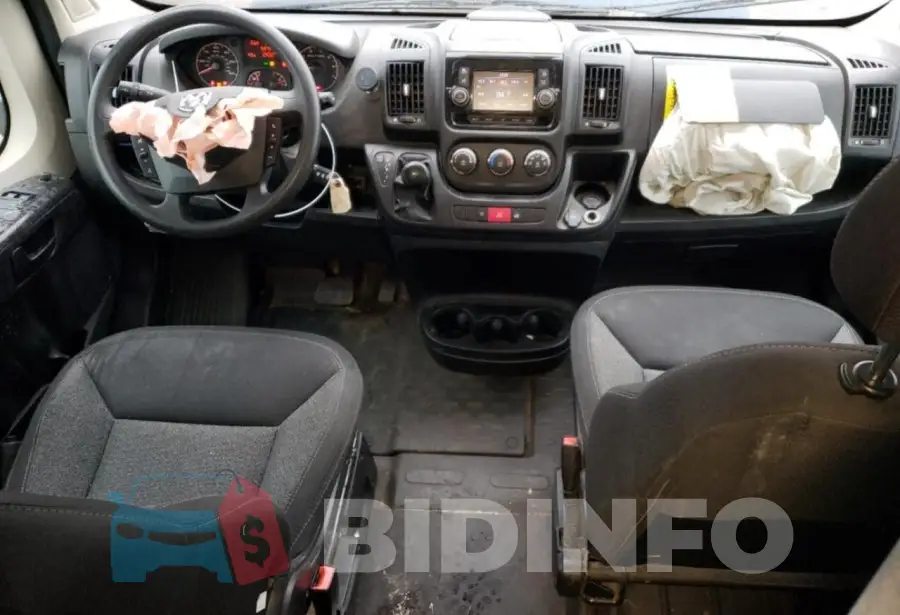 3C6URVJG4LE142287 Photo# 8