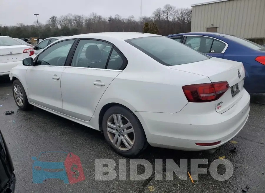 3VW2B7AJXHM205088 Photo# 2