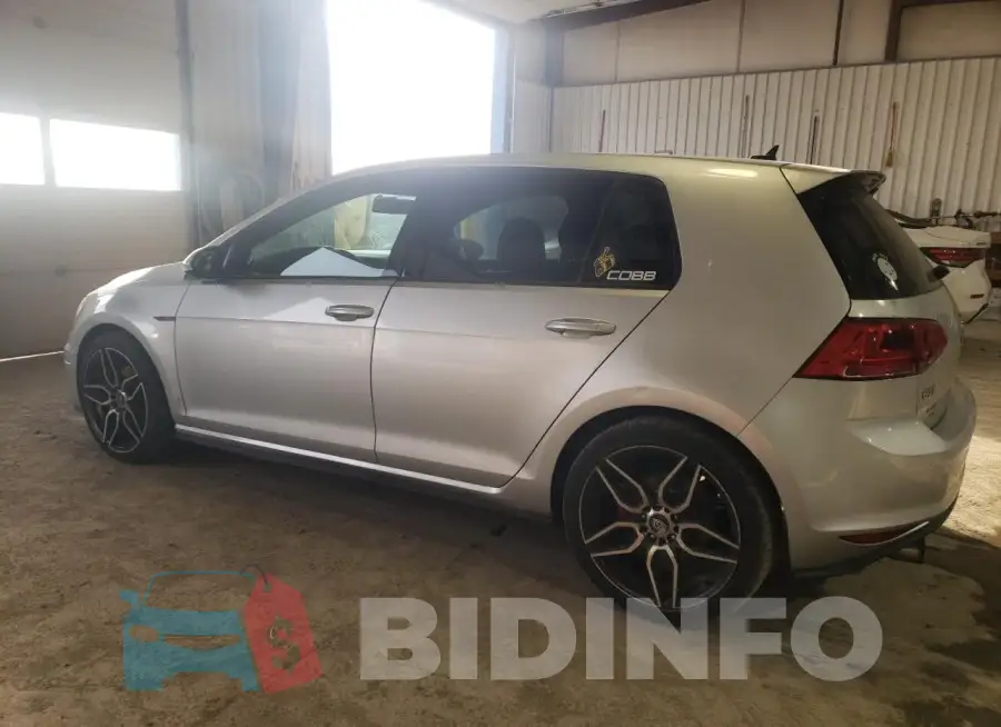 3VW5T7AU1GM070392 Photo# 2