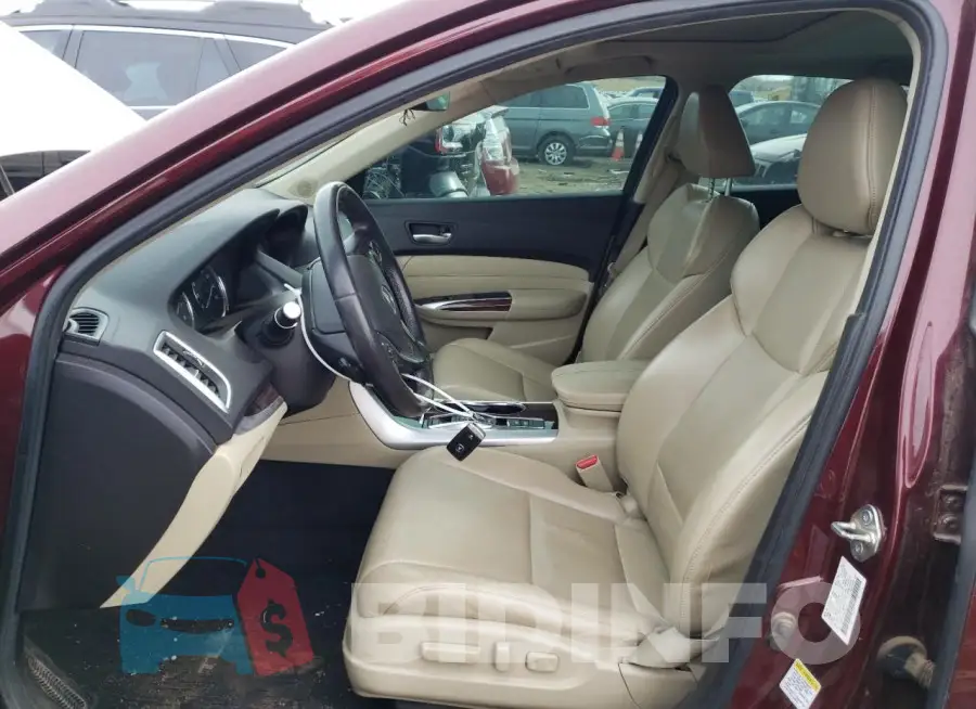 19UUB2F58FA022522 Photo# 7