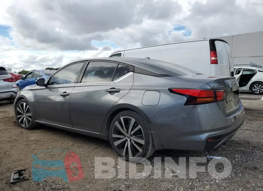 1N4BL4CV1KC184239 Photo# 2