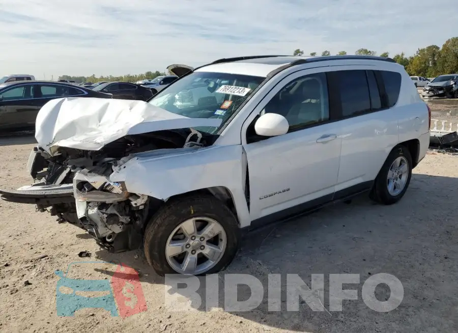 1C4NJCEB7GD543136 Photo# 1