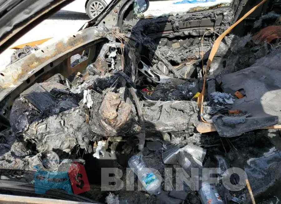 WDC0J6EBXHF221053 Photo# 7