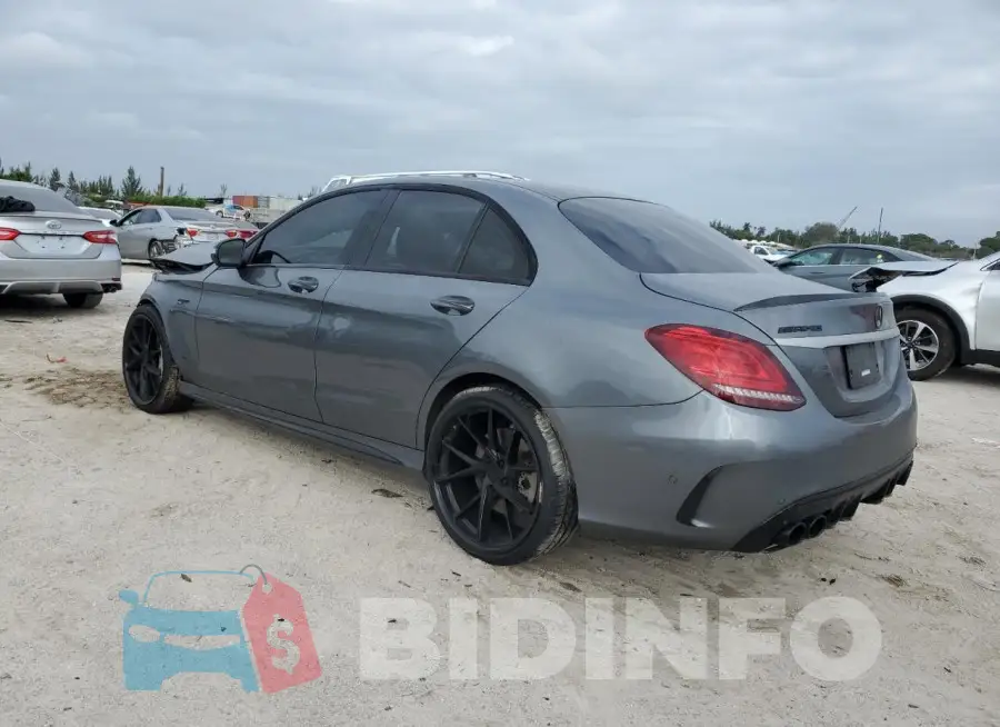 WDDWF6EB8LR557623 Photo# 2
