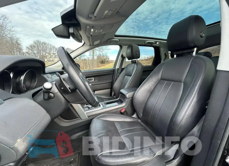 SALCR2RX4JH772107 Photo# 7